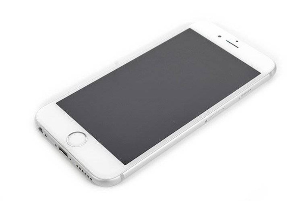 APPLE IPHONE 6s A1688 4,7'' 2GB 128GB iOS SILVER